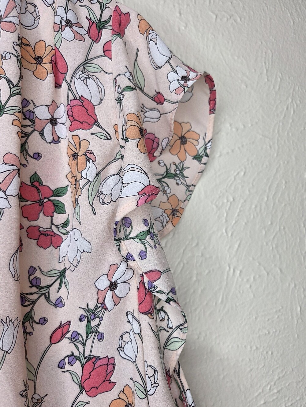 Liz Claiborne Floral Flutter Sleeve Blouse XL Pink Botanical Print Top Romantic - Picture 4 of 7